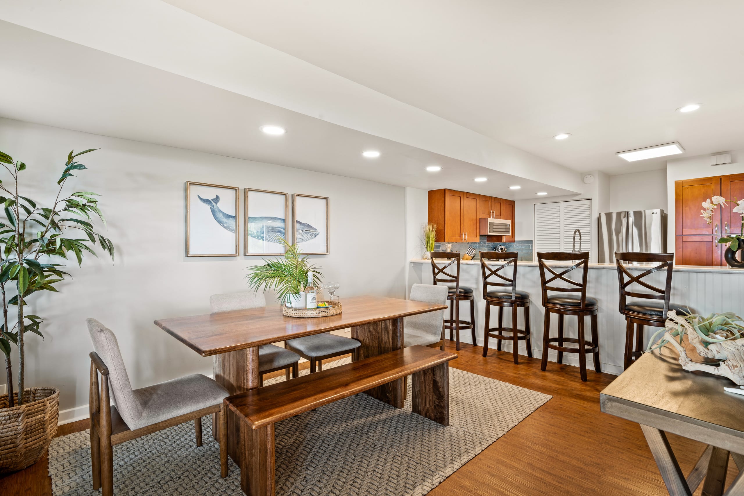 Condo in Lahaina · ★4.33 · 2 bedrooms · 2 beds · 2.5 baths - Image 5