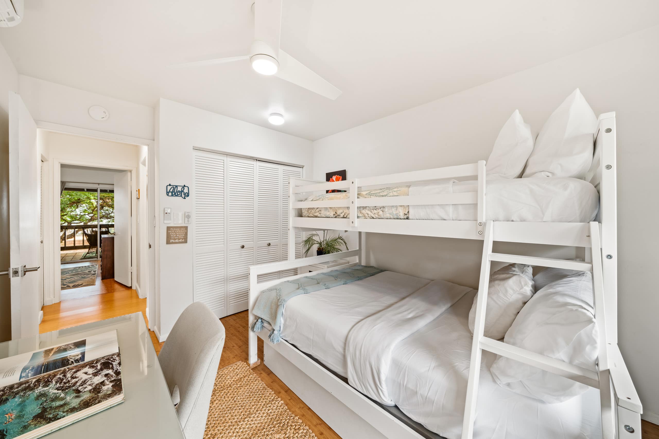 Condo in Lahaina · ★4.33 · 2 bedrooms · 2 beds · 2.5 baths - Image 49