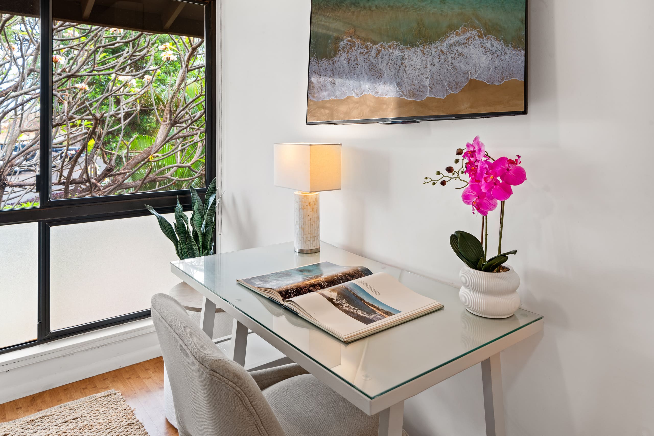 Condo in Lahaina · ★4.33 · 2 bedrooms · 2 beds · 2.5 baths - Image 24