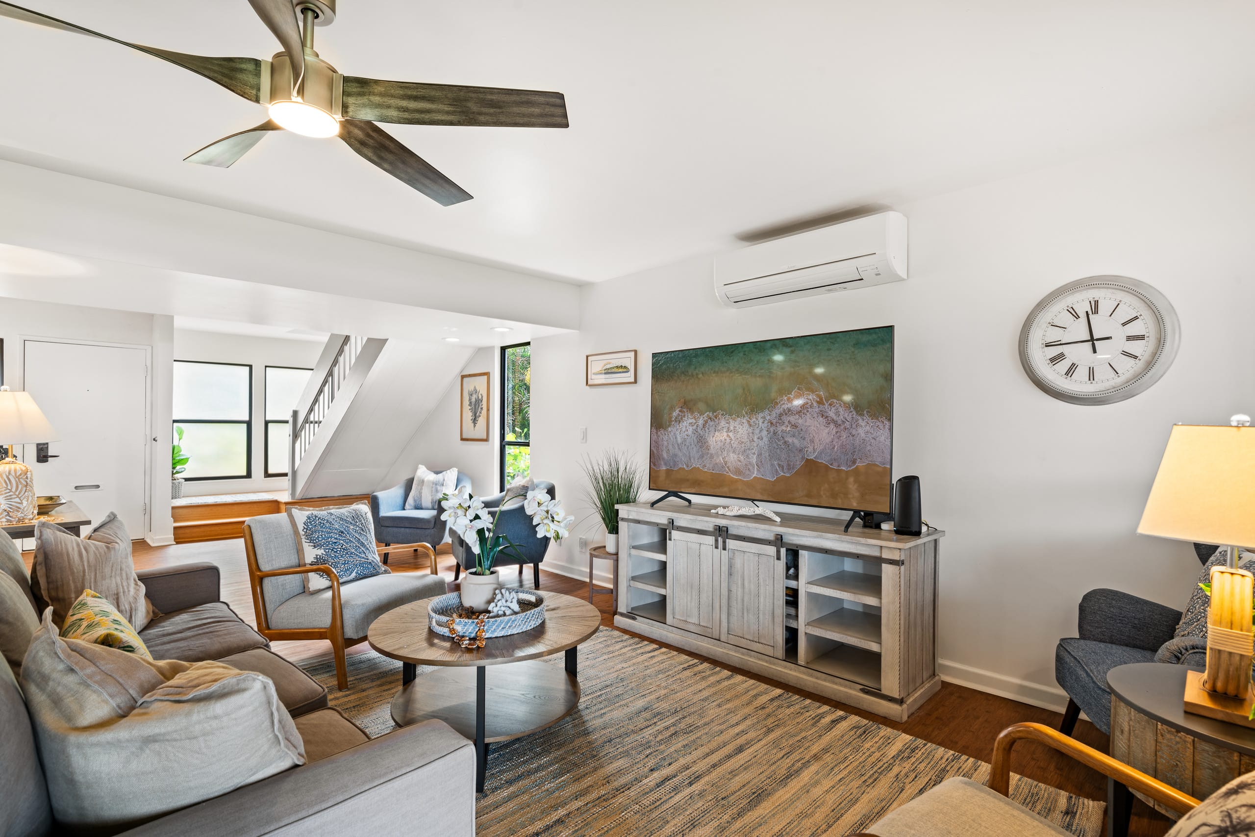 Condo in Lahaina · ★4.33 · 2 bedrooms · 2 beds · 2.5 baths - Image 45