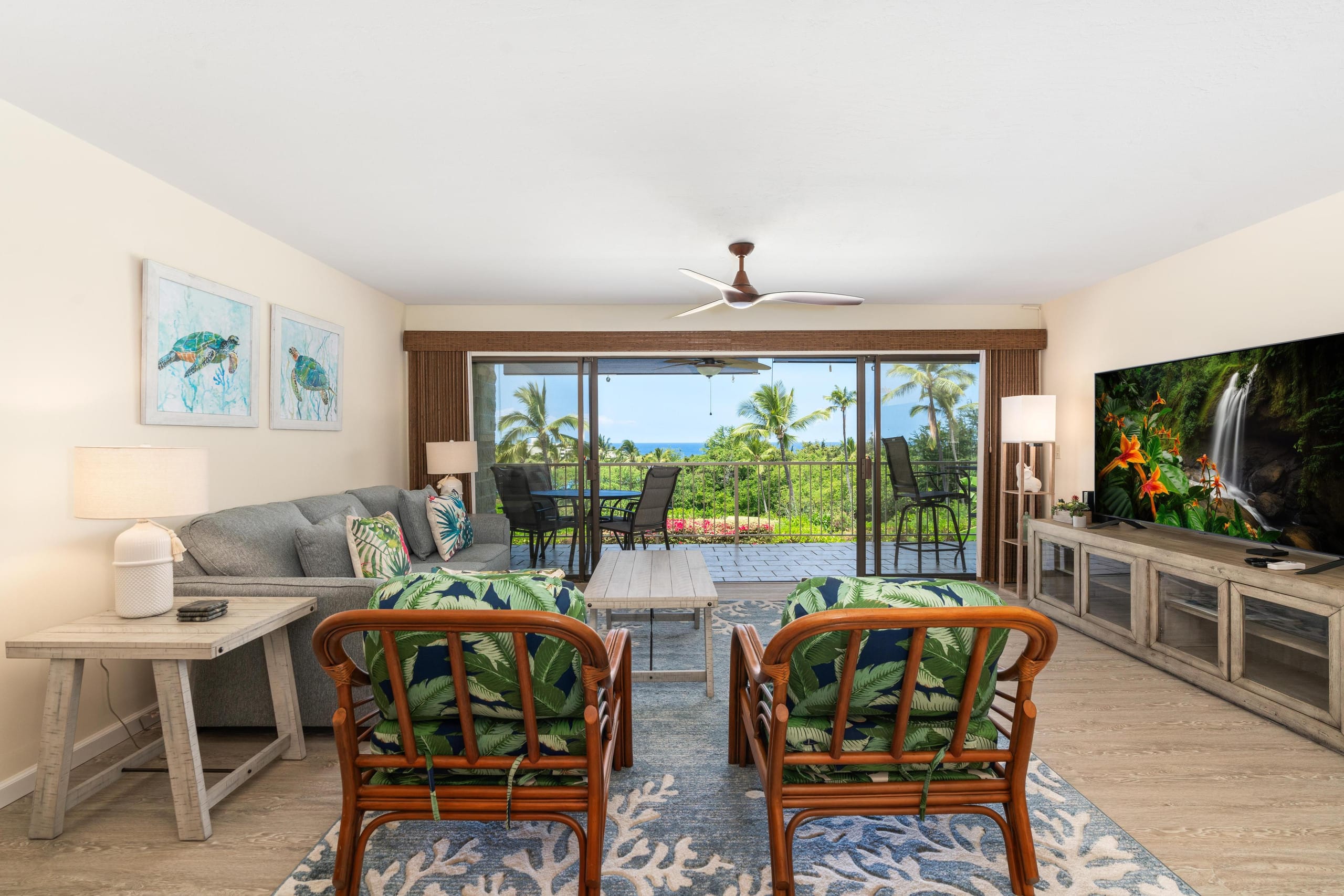 Condo in Kailua-Kona · ★4.58 · 2 bedrooms · 3 beds · 2 shared baths - Image 10