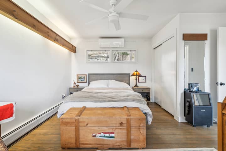 בתוך הבית, רצפה, ריצוף, פרקט, מכשיר