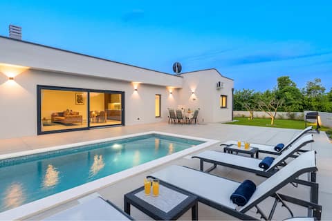 Villa Haba by Istrialux