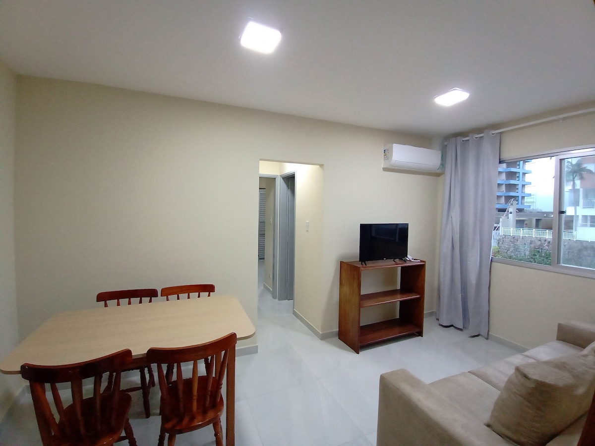Popular Airbnb listing: Moreira Apt. near Praia Grande in Ubatuba