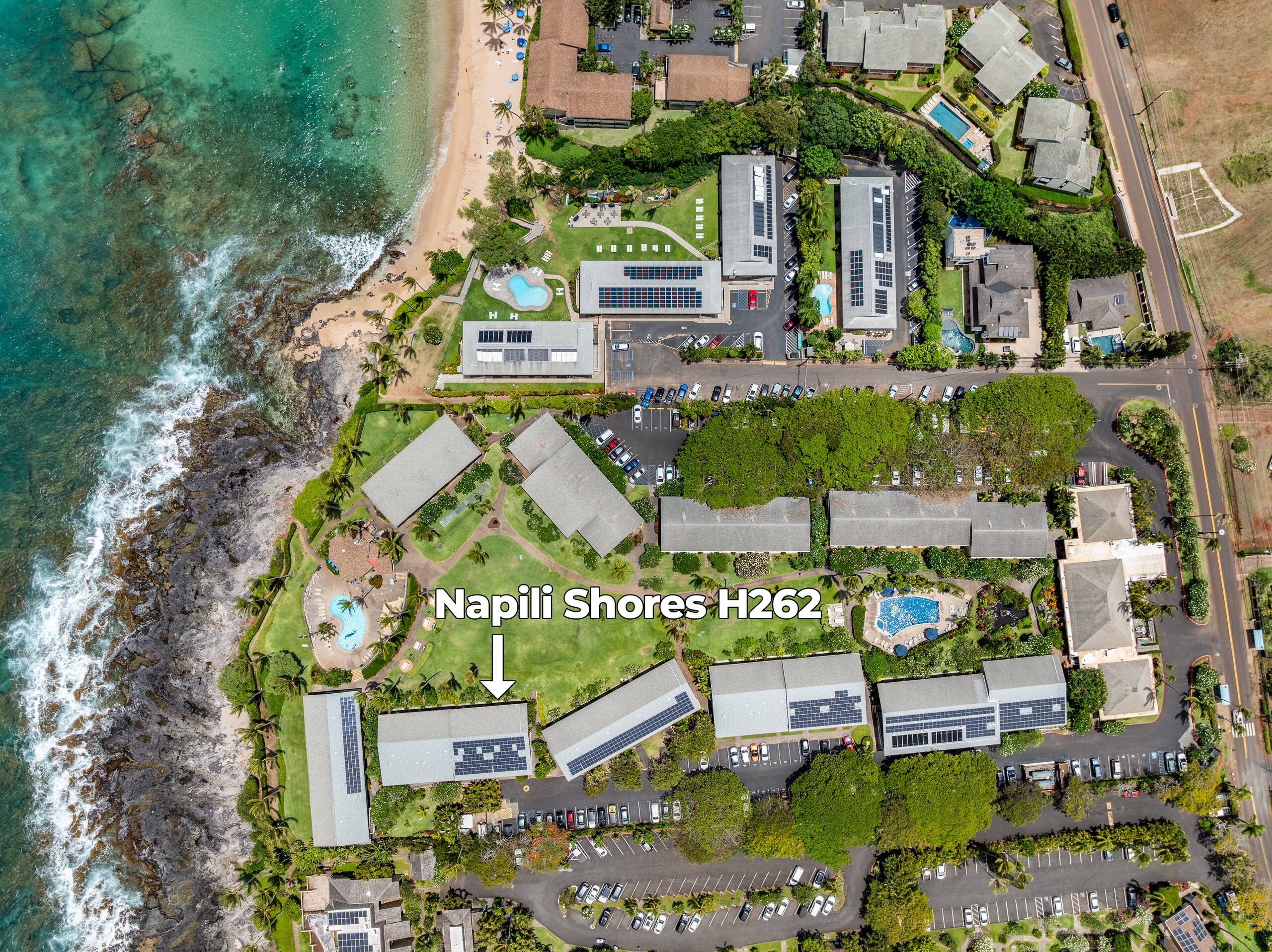 Condo in Lahaina · ★4.64 · 1 bedroom · 2 beds · 1 bath - Image 58