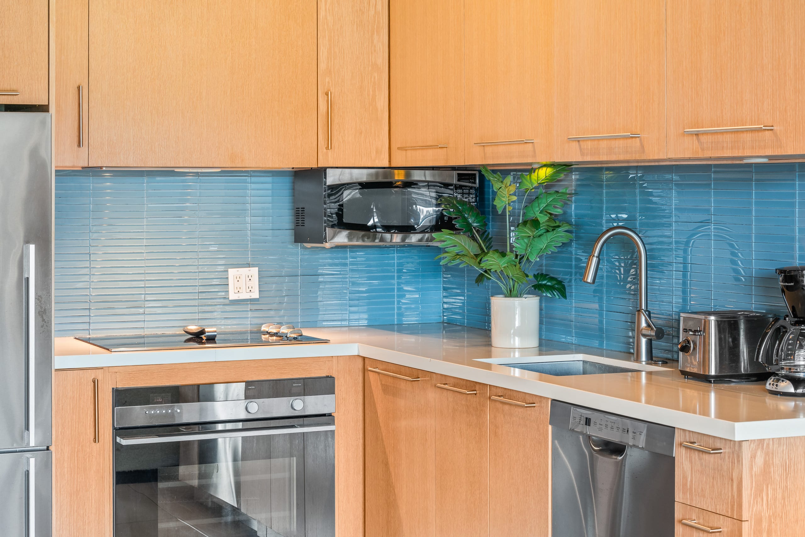 Condo in Lahaina · ★4.64 · 1 bedroom · 2 beds · 1 bath - Image 15