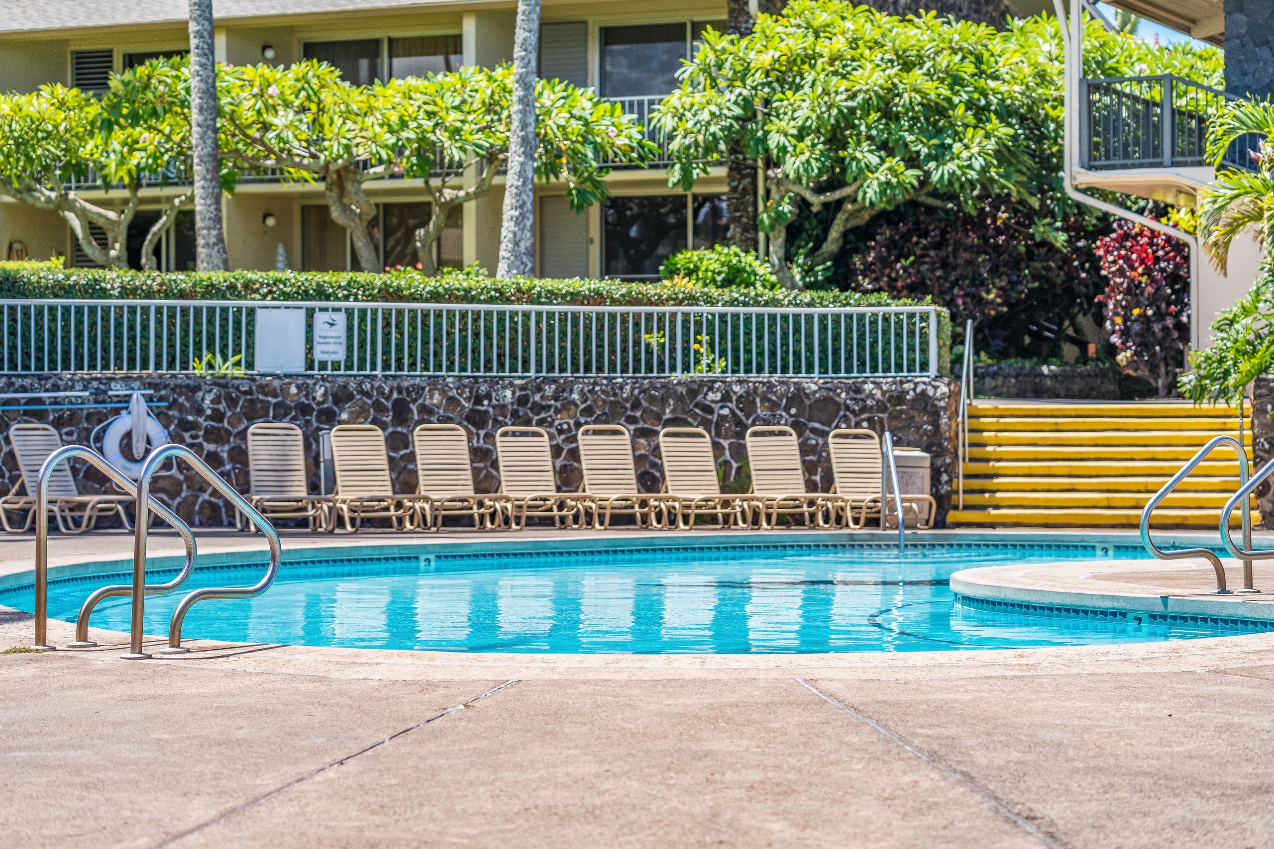 Condo in Lahaina · ★4.64 · 1 bedroom · 2 beds · 1 bath - Image 43