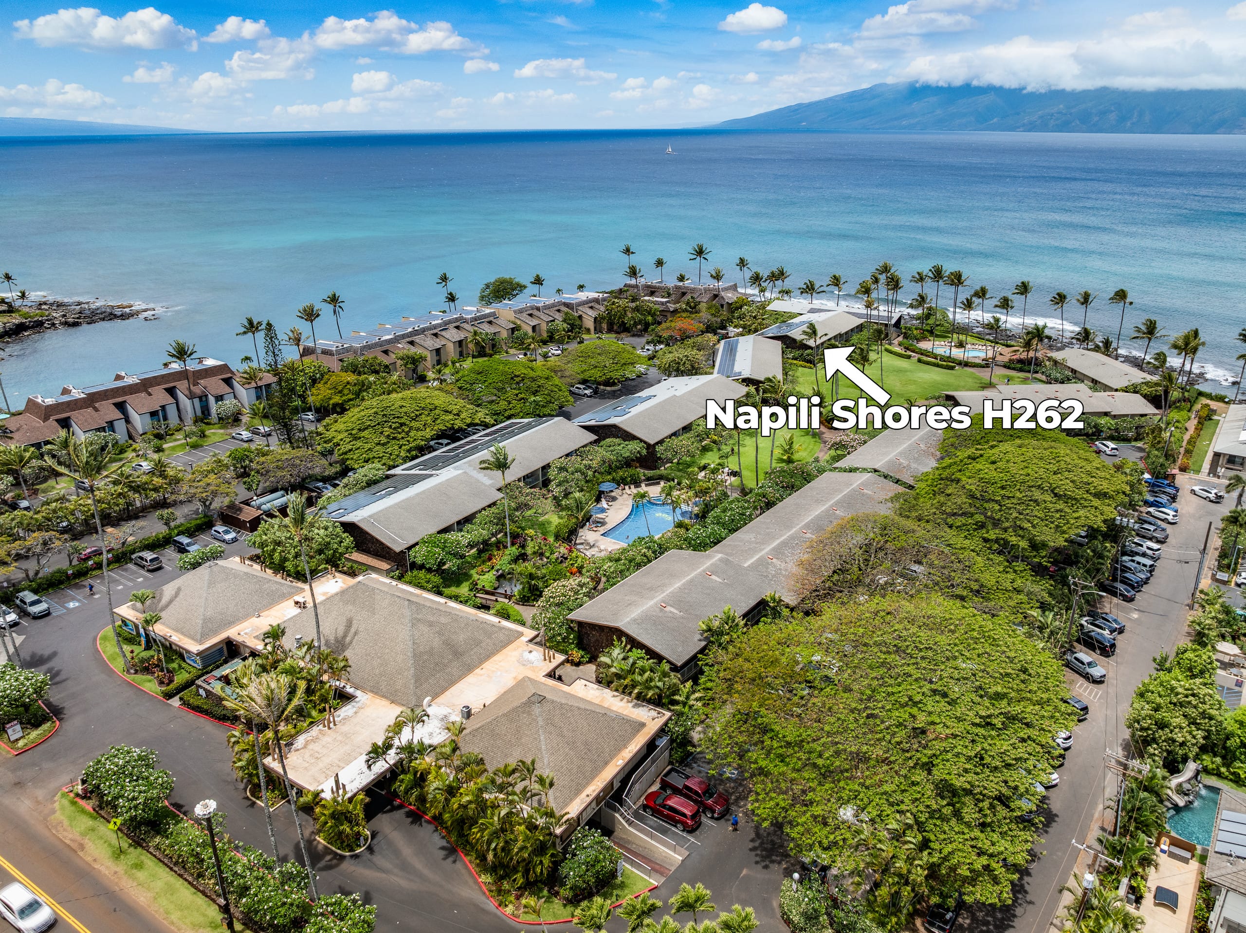 Condo in Lahaina · ★4.64 · 1 bedroom · 2 beds · 1 bath - Image 57