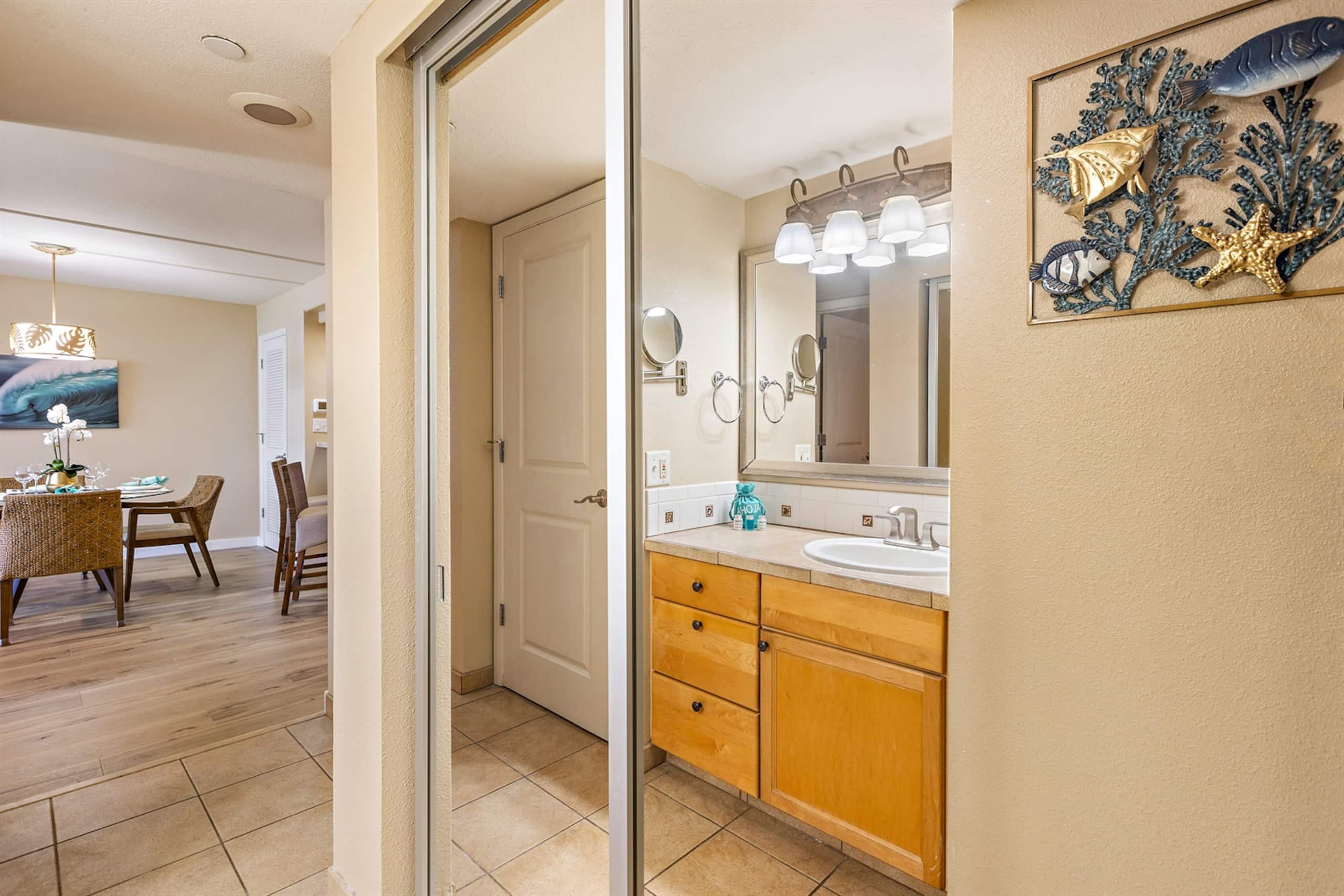 Condo in Lahaina · ★4.96 · 1 bedroom · 2 beds · 1 bath - Image 26