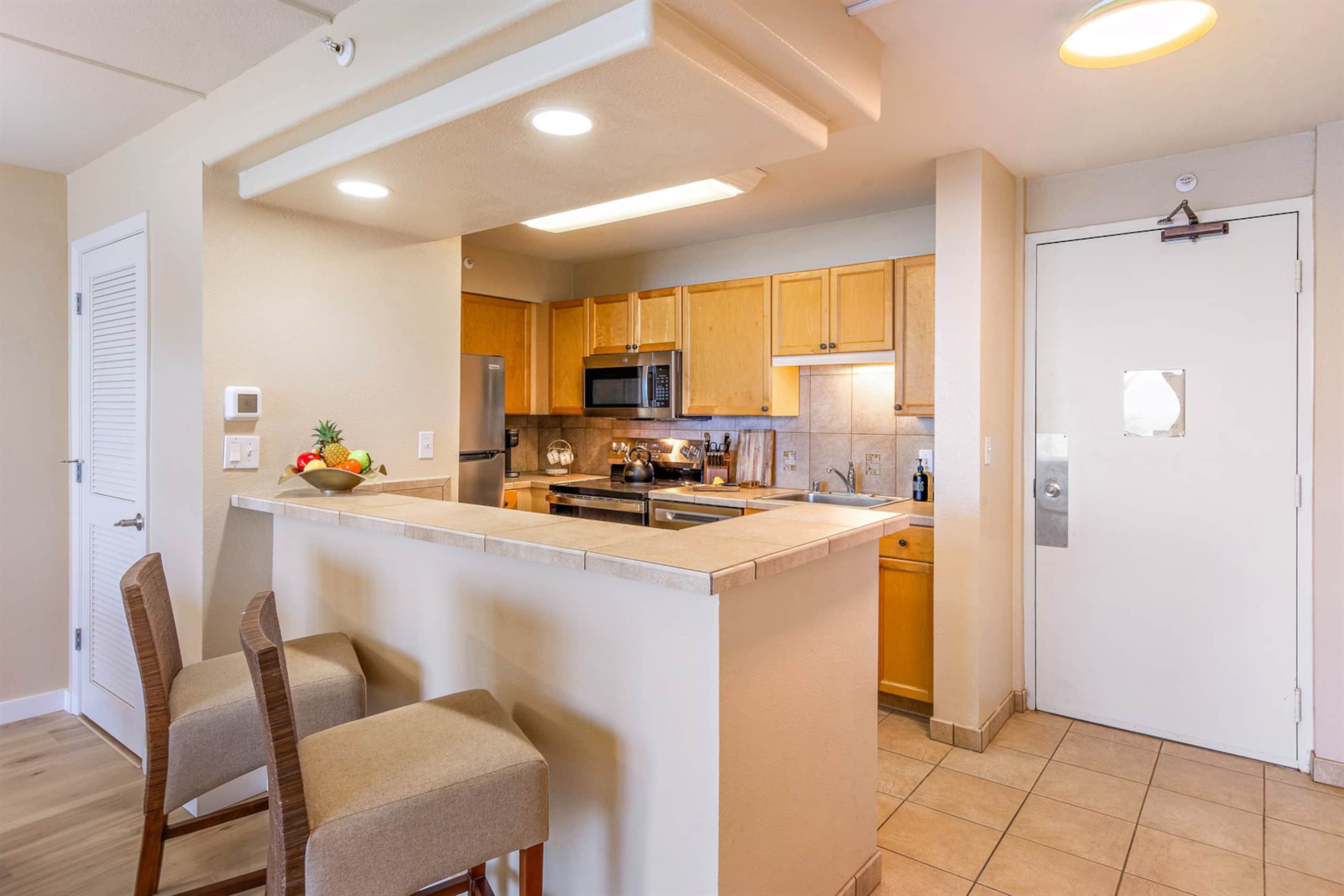Condo in Lahaina · ★4.96 · 1 bedroom · 2 beds · 1 bath - Image 18