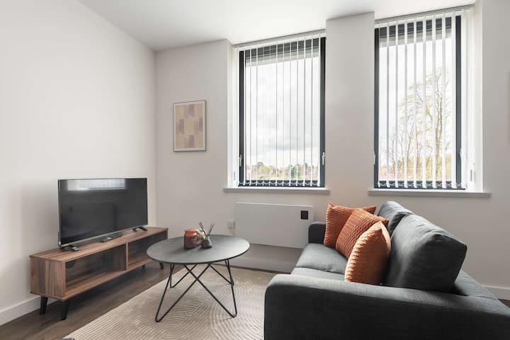 Modern 1 Bedroom Apartment In York With Parking - York