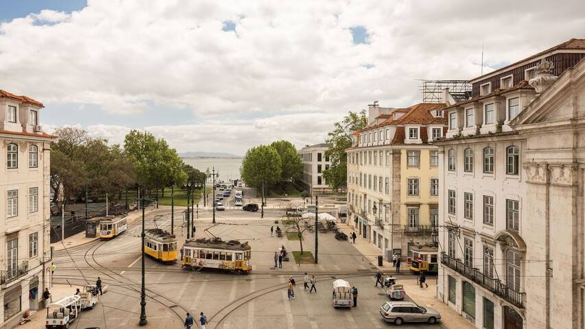 Ando Living – Corpo Santo House – 302 gallery image 3