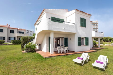 Es Jardí Apartment By Escape Home