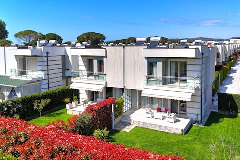 Modern Villas in Perla Resort 222