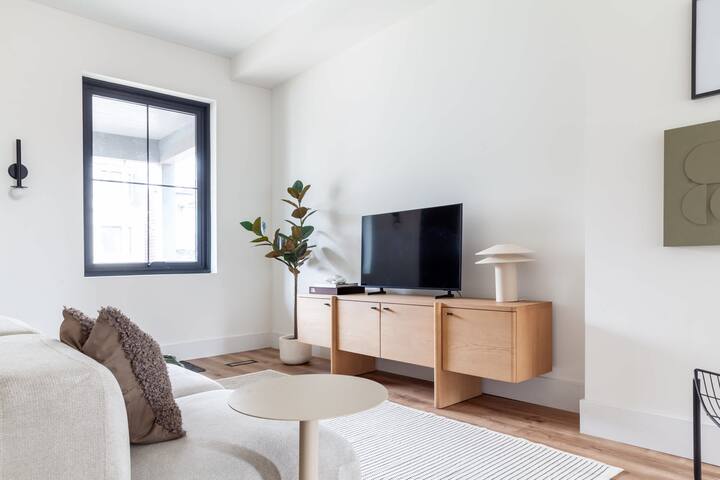 The Lewis Townhouse gallery image 4