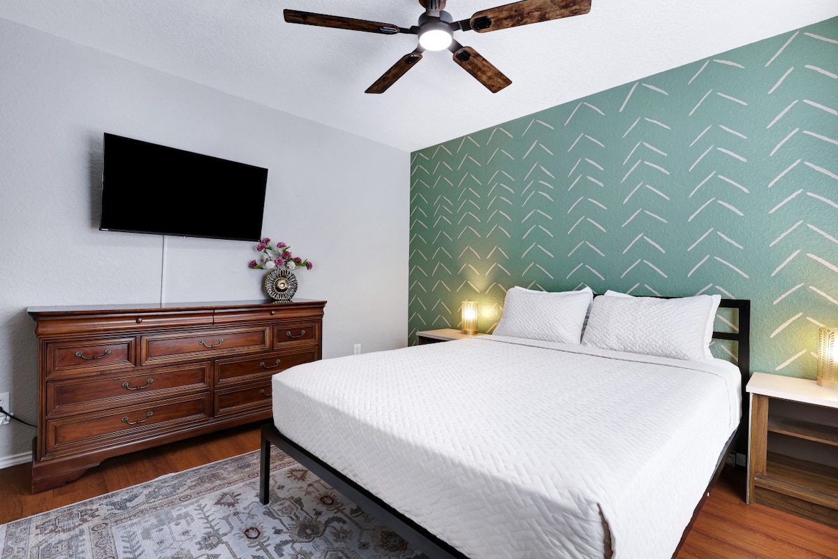 Dormitorio 4 con cama tamaño queen