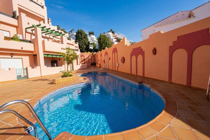Ibn Sadi Burriana Beach By Casasol - Nerja