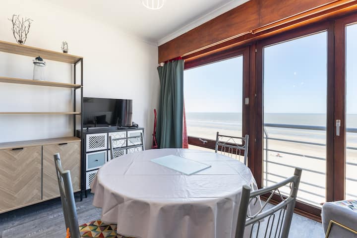 Sun Beach 0603* - De Panne