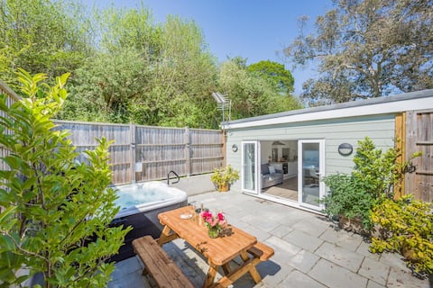 2 Bed in Bush (oc-h31844)