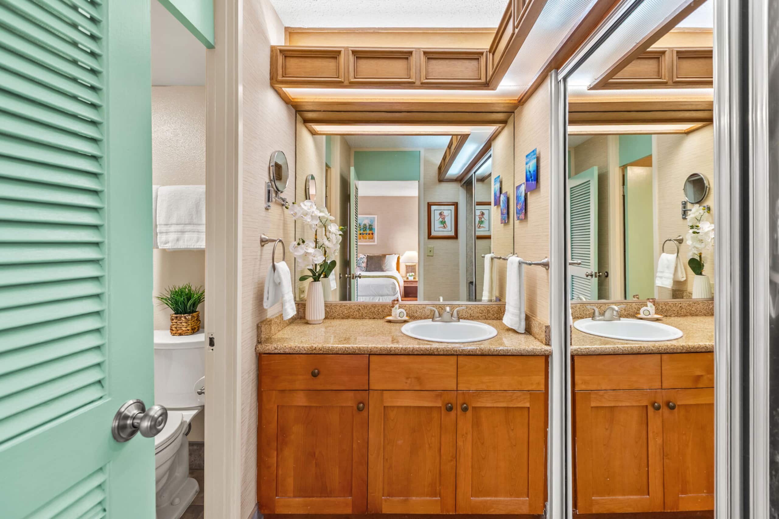 Condo in Lahaina · ★4.33 · 1 bedroom · 1 bed · 1 private bath - Image 10