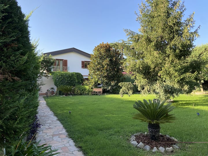 The House Of Annie With Magnificent Garden - Sorrento