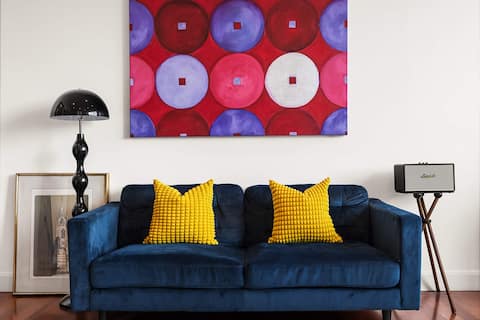 Top performing Airbnb: Opera House Retreat in Kirribilli