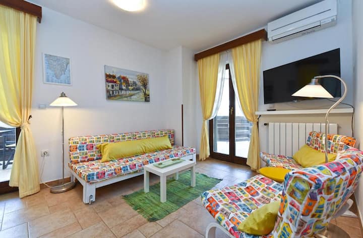 Appartement éLégant Avec Accès à La Piscine Et Esp - Peroj