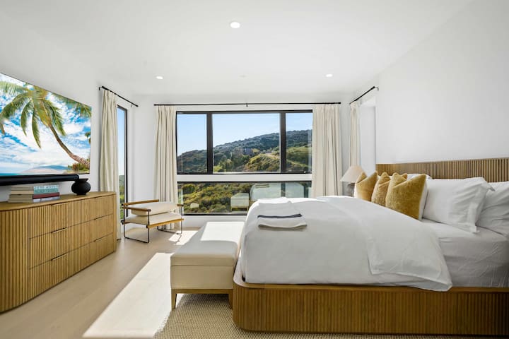 Samara by Stay Awhile Villas