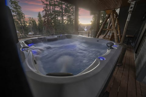 2 Lodges for Families, Friends & Weddings