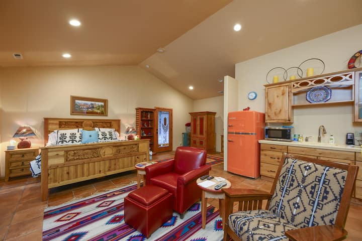 Casita / ADU სტუდიო