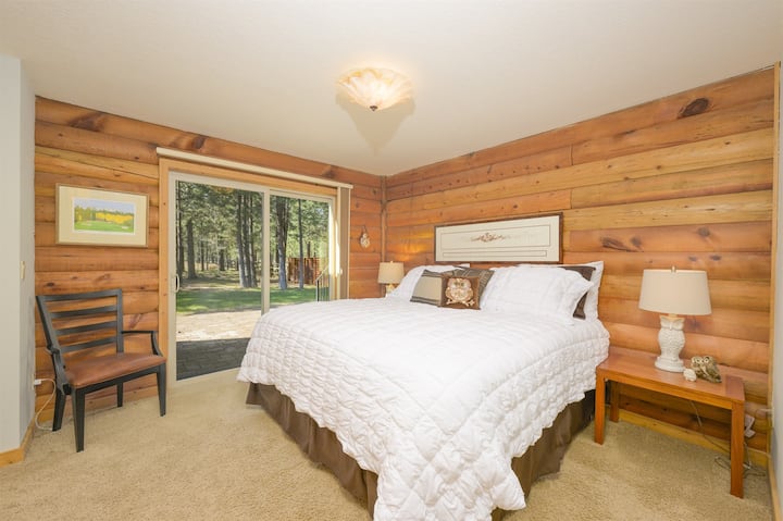 Მთავარი სართულის საძინებელი