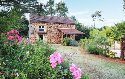 Beautiful home in Montcabrier