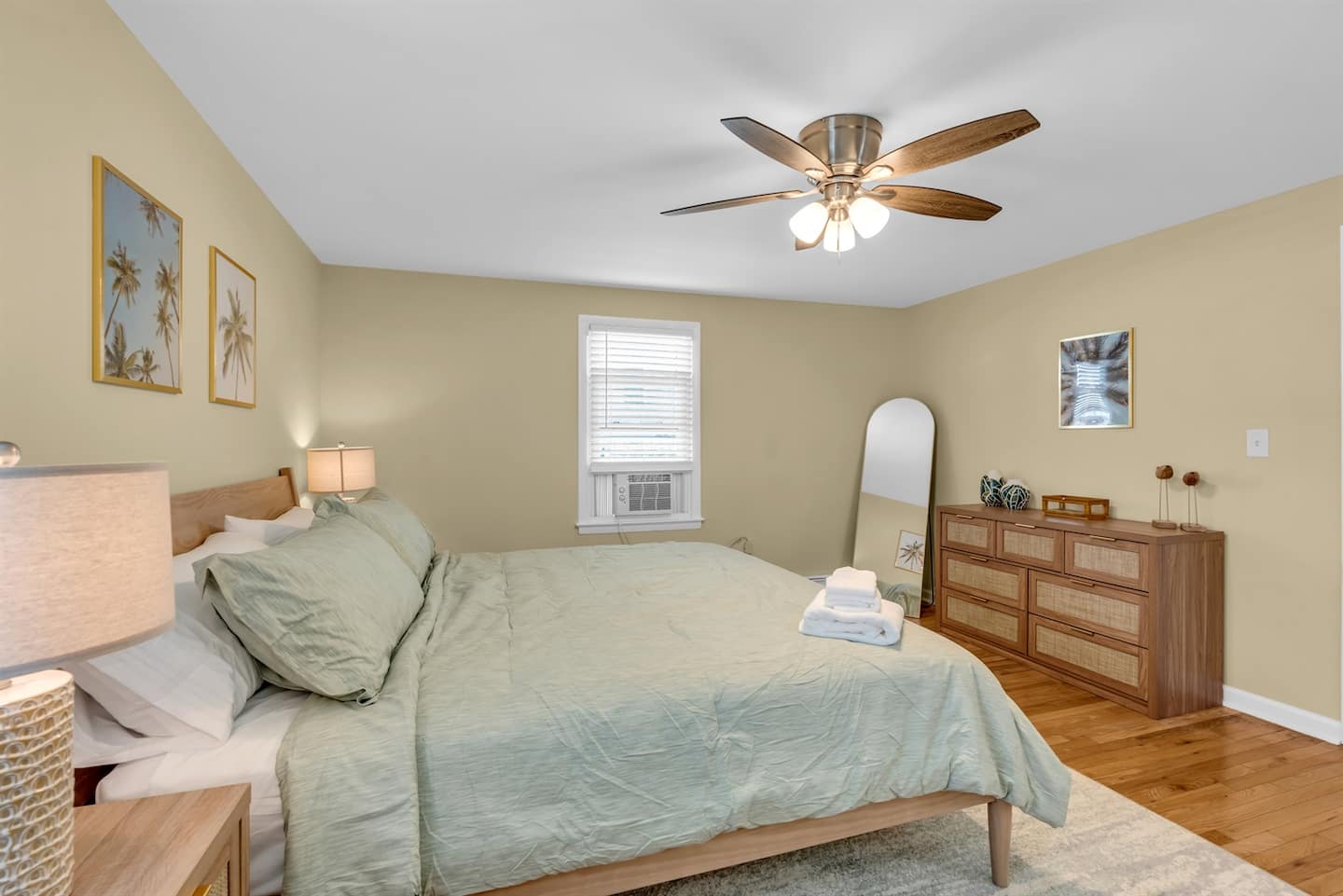 A charming coastal design to keep you vacationing in style!