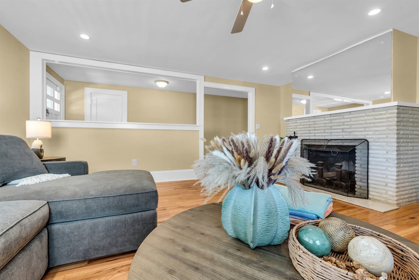 Coastal charm and a beautiful design.
