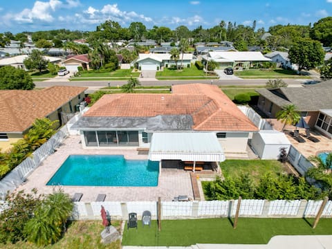 Private Pool | Game Room | 20% Off Monthly Stays