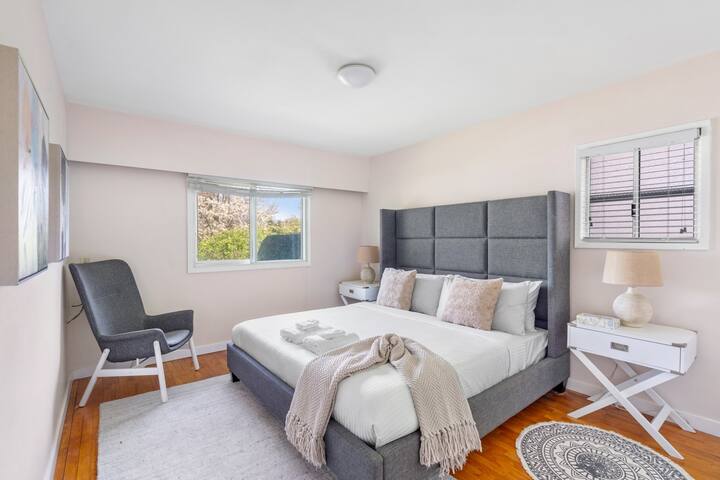 Mid Century Modern Retreat | w/ Indoor Pool gallery image 2