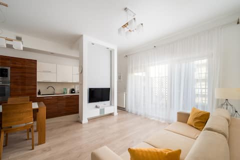 Successful Airbnb property: Italy Fasolowa 2-Bedroom Apartment in Włochy