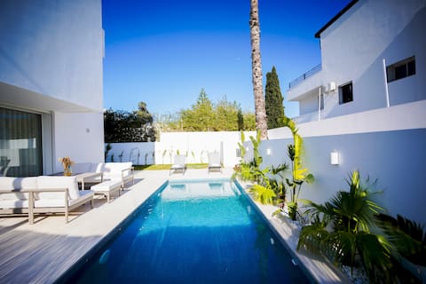 Villa Apollon La Marsa Seaside, sea view with pool