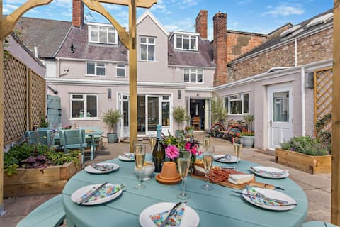 4 Bed in Ruthin (oc-a29543)