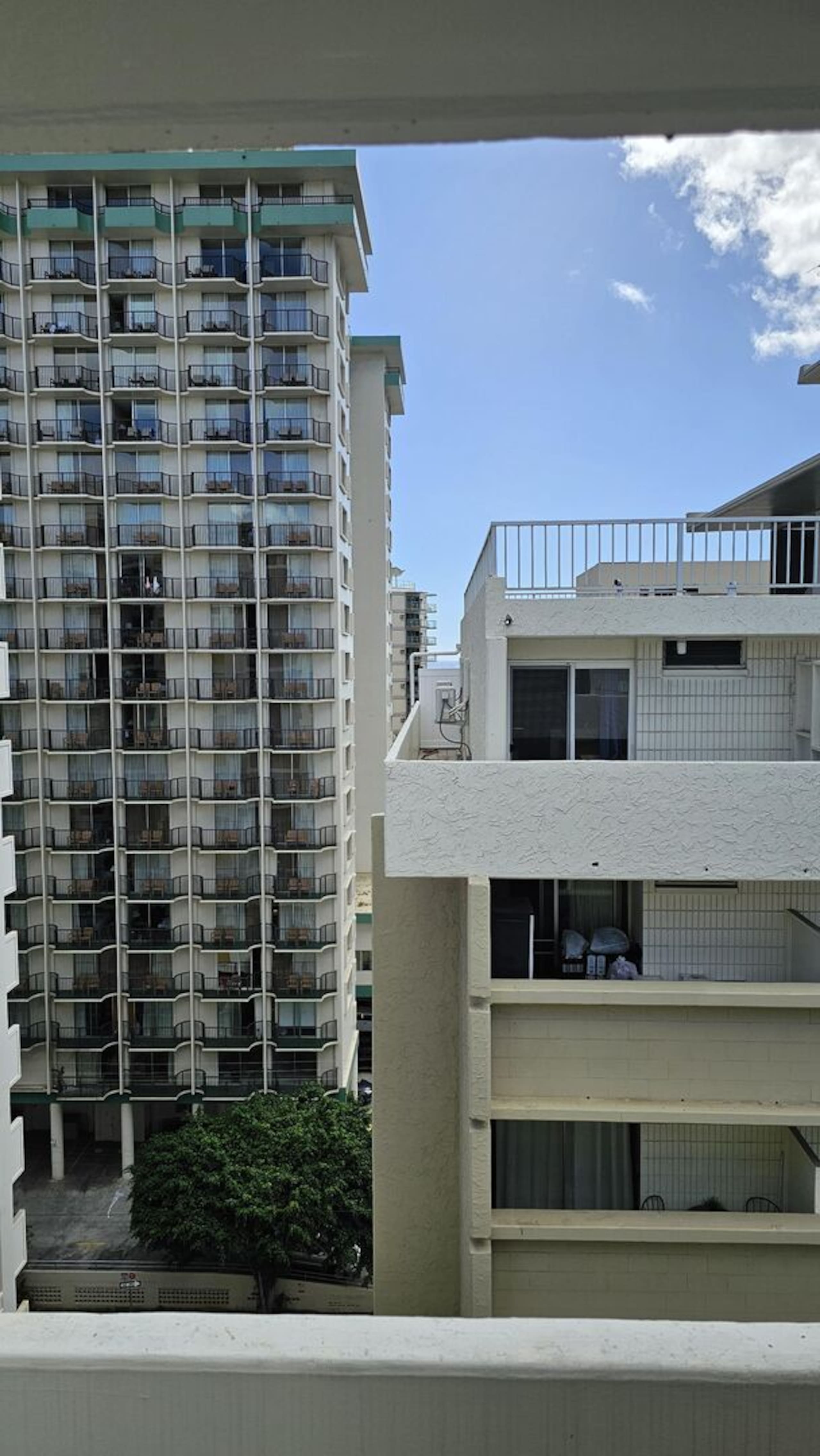 Condo in Honolulu · ★4.73 · 1 bedroom · 1 bed · 1 private bath - Image 9