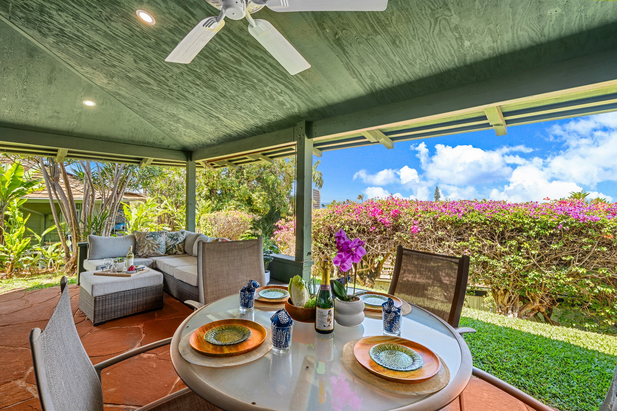Condo in Lahaina · ★4.78 · 2 bedrooms · 4 beds · 2 baths - Image 31