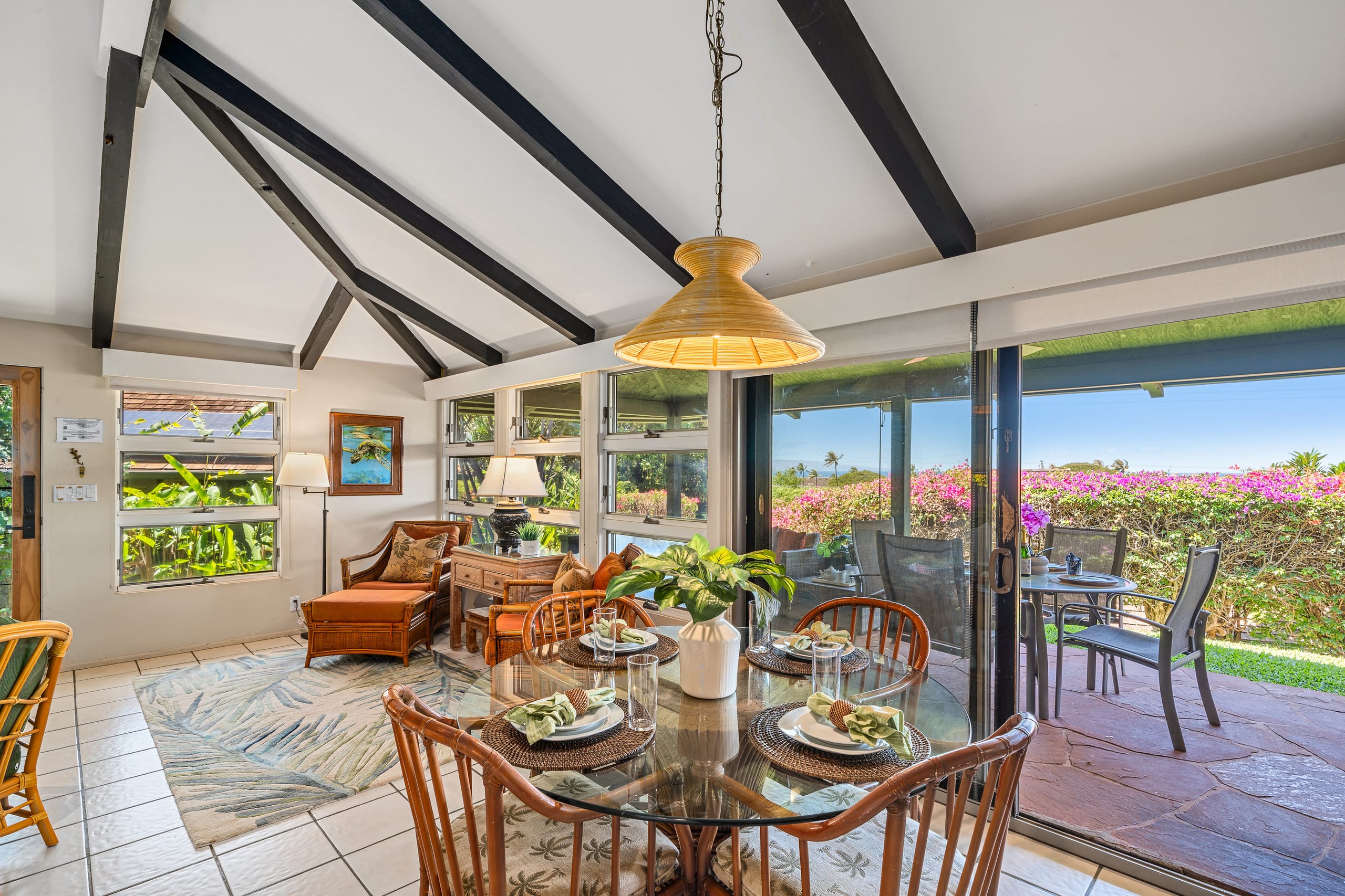 Condo in Lahaina · ★4.78 · 2 bedrooms · 4 beds · 2 baths - Image 12
