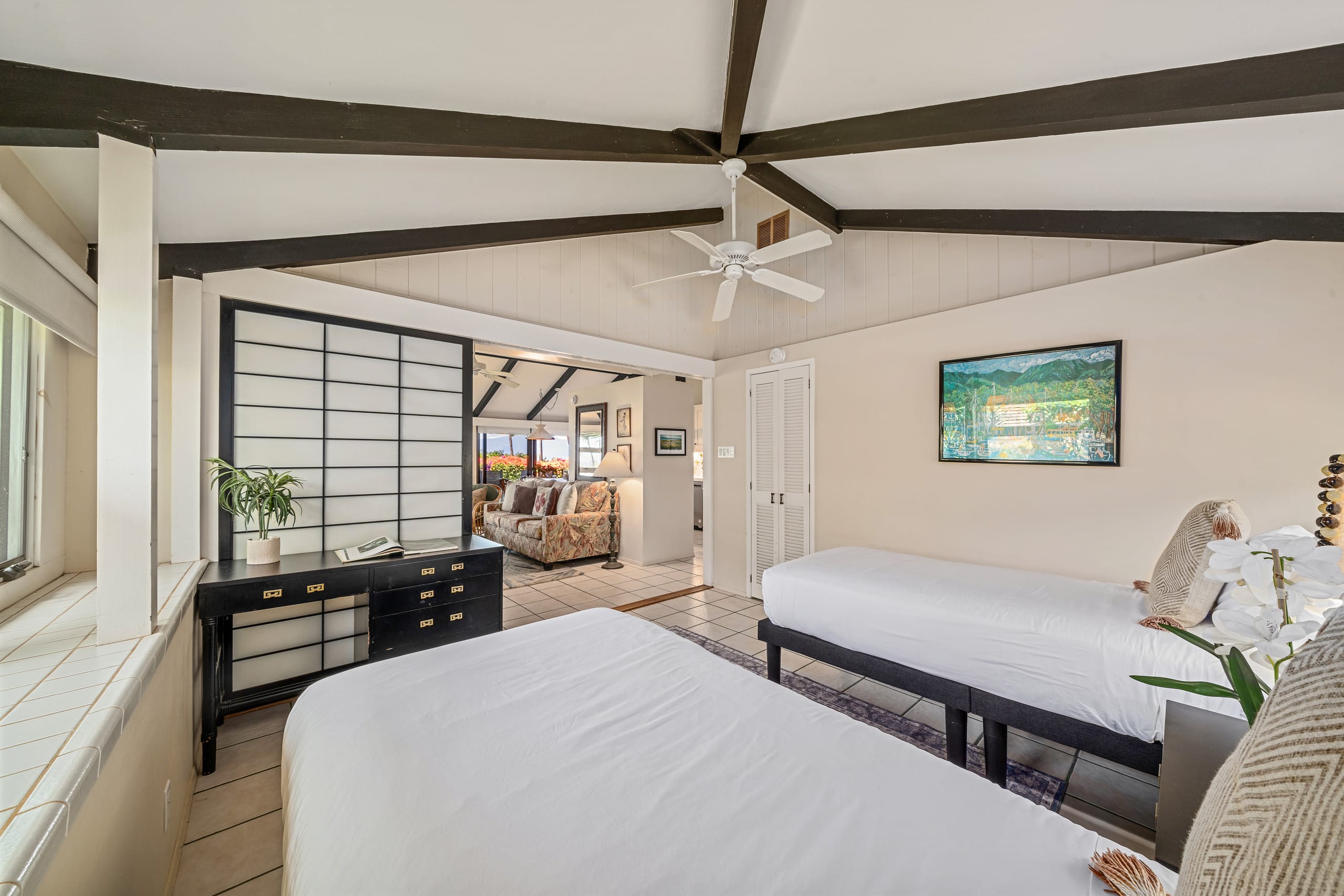 Condo in Lahaina · ★4.78 · 2 bedrooms · 4 beds · 2 baths - Image 21