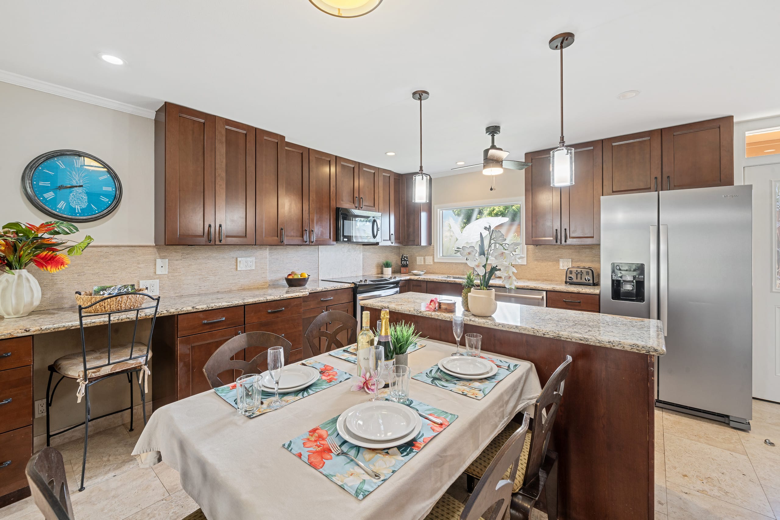 Townhouse in Lahaina · ★5.0 · 3 bedrooms · 5 beds · 2 baths - Image 14