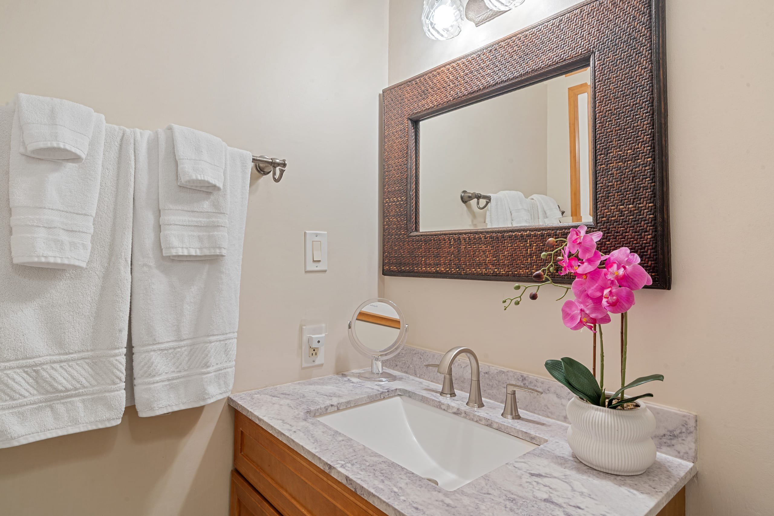Townhouse in Lahaina · ★5.0 · 3 bedrooms · 5 beds · 2 baths - Image 31