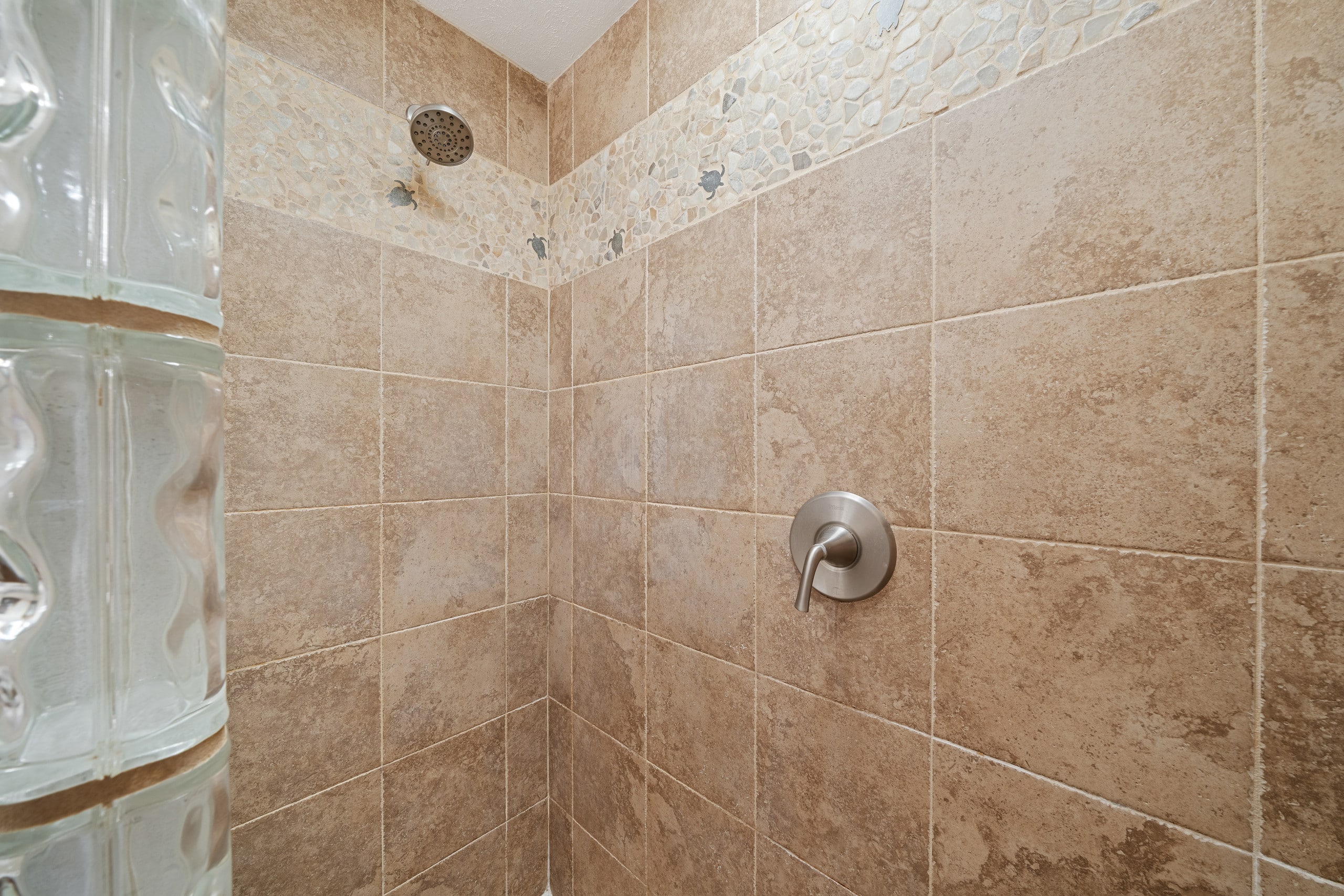Townhouse in Lahaina · ★5.0 · 3 bedrooms · 5 beds · 2 baths - Image 32