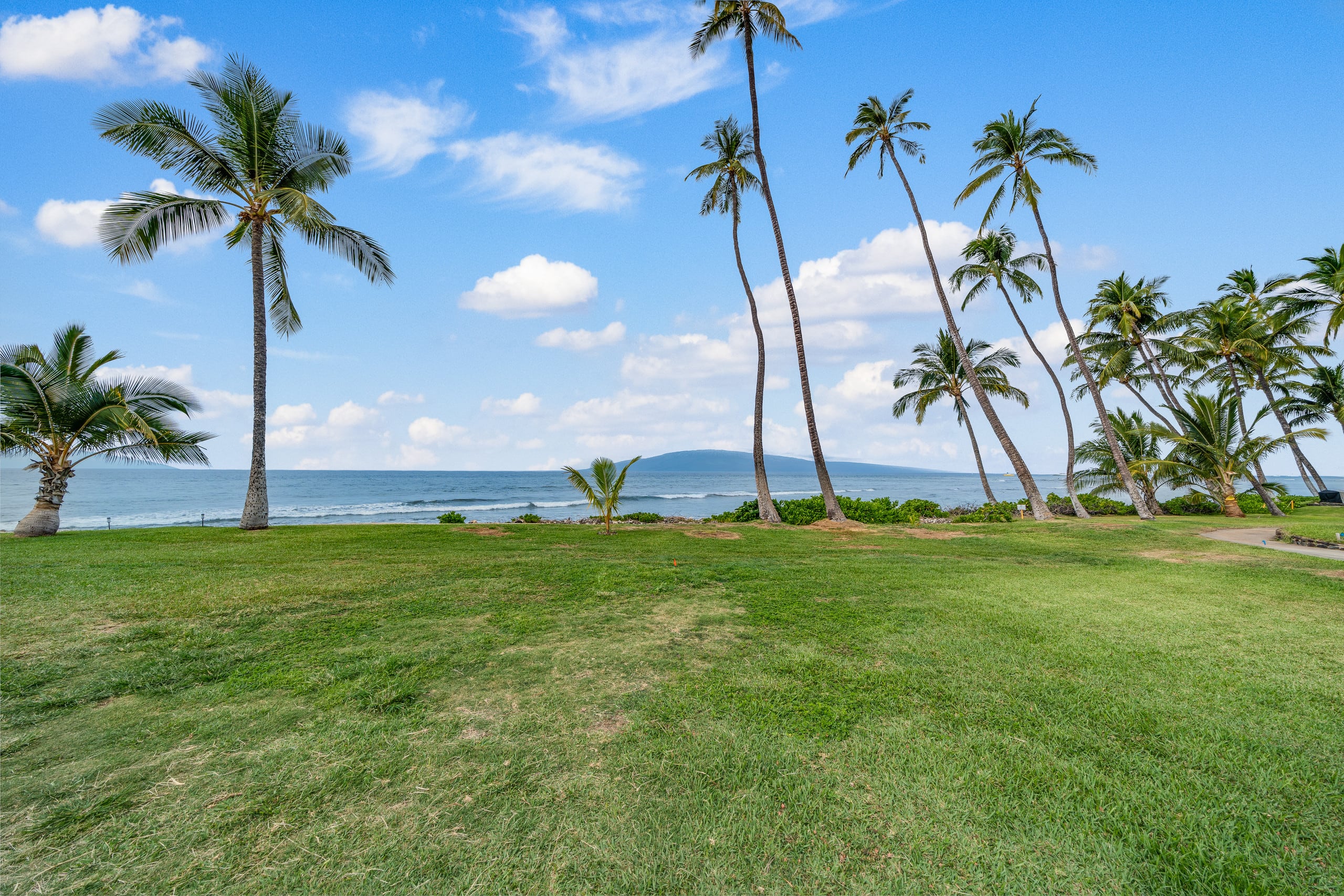 Townhouse in Lahaina · ★5.0 · 3 bedrooms · 5 beds · 2 baths - Image 49
