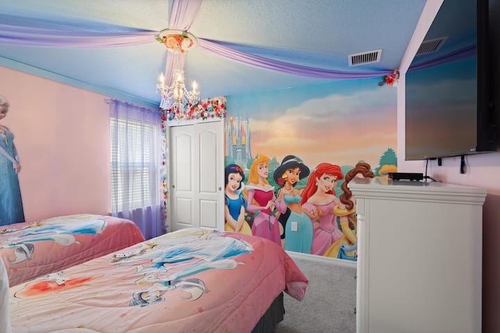 Two Twins  Bedroom 5 Upstairs 50" Roku TV