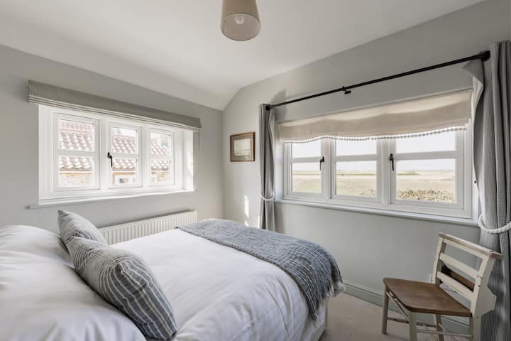 Huisje met 11 holes, Cley-11