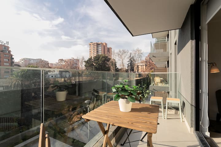 Large 3br Condo | Providencia Modern Family Stay - Providencia, Chile